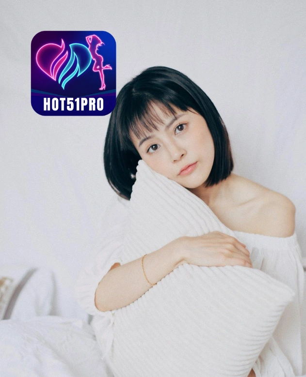 Alice James HOT51PRO