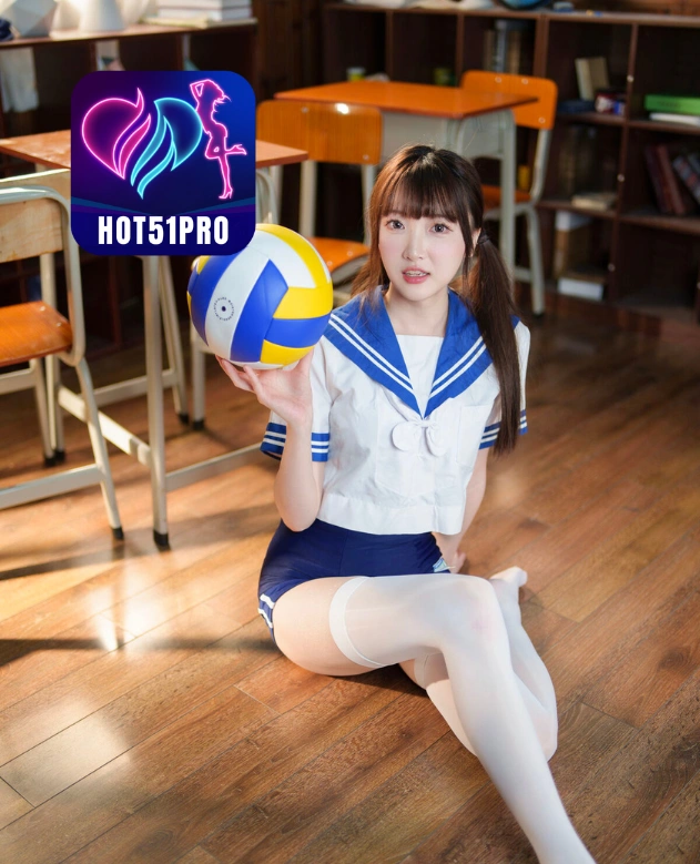 Charles Russell-Hot51PRO