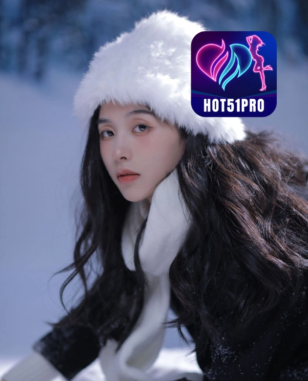 Hazel Bennett HOT51PRO