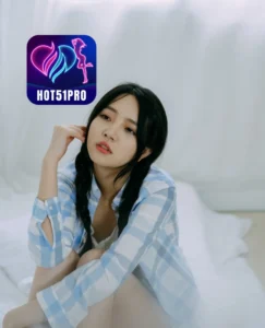 Jenna Hughes-HOT51PRO