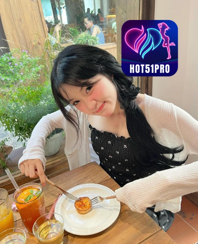 Logan Mercer HOT51PRO