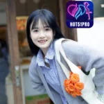 Lucy Collins Cantik dan Menawan di Hot51 2026