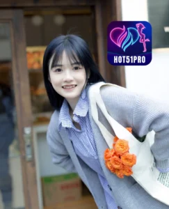 Lucy Collins-HOT51PRO