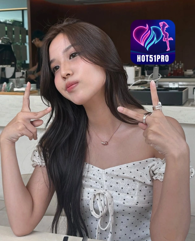 Margaret Fairmont Hot51PRO