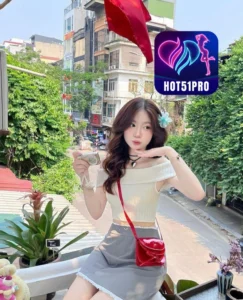 Maya Turner-HOT51PRO