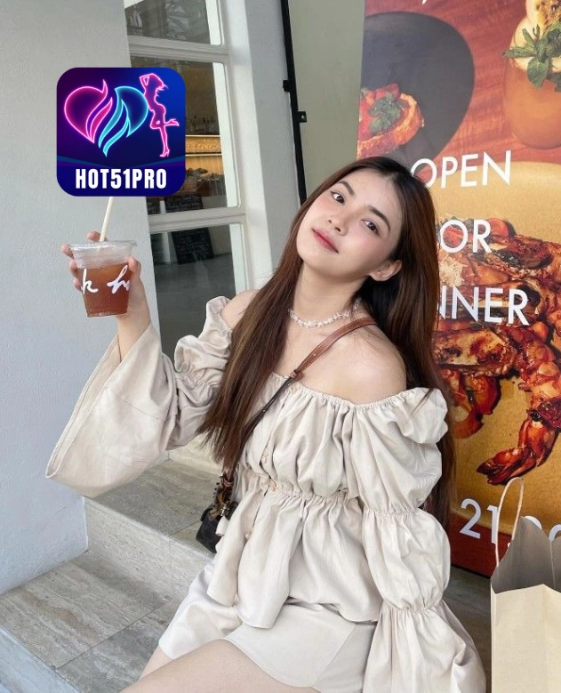 Megan Thornfield Hot51PRO