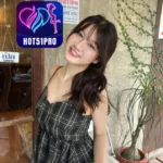 Mia Rutherford Memukau di Hot51 MOD APK Terbaru