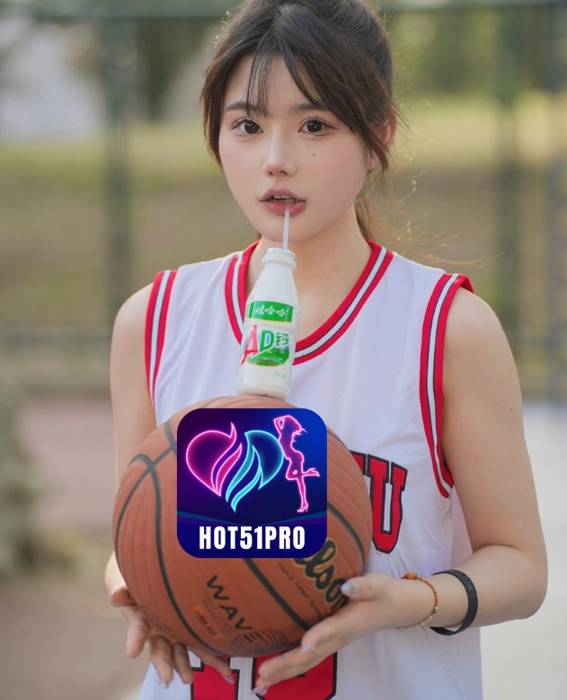 Naomi Foster-Hot51PRO