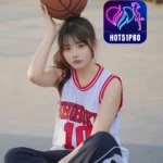 Naomi Foster Gadis Cantik di Hot51 Apk 2026