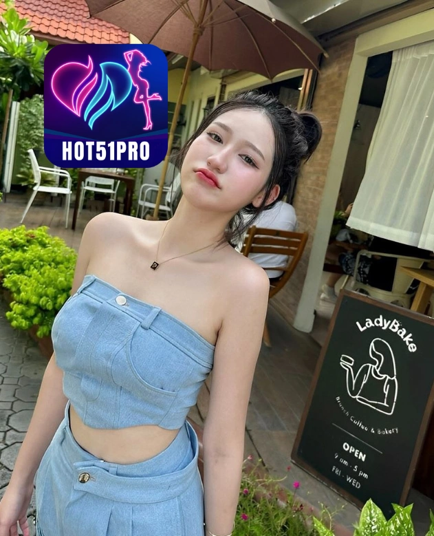 Nicole Avery HOT51PRO