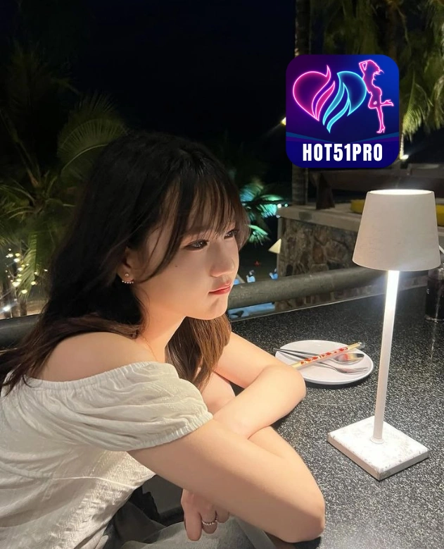 Nicole Everhart Hot51PRO