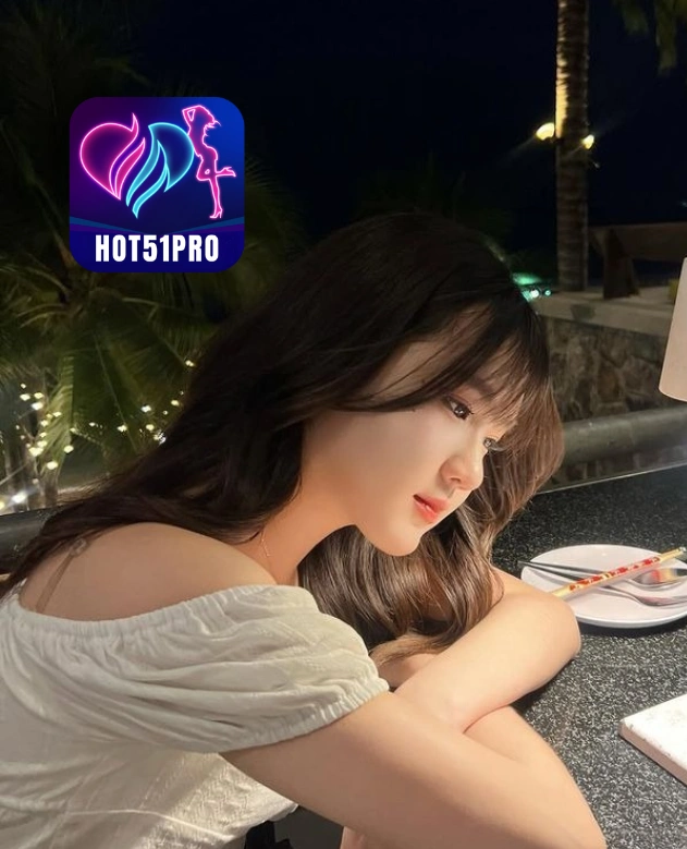 Nicole Everhart Hot51PRO