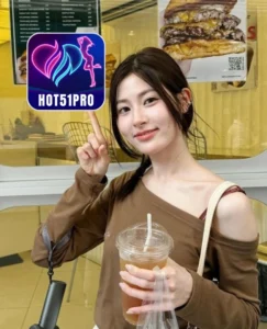 Benjamin Lewis-HOT51PRO