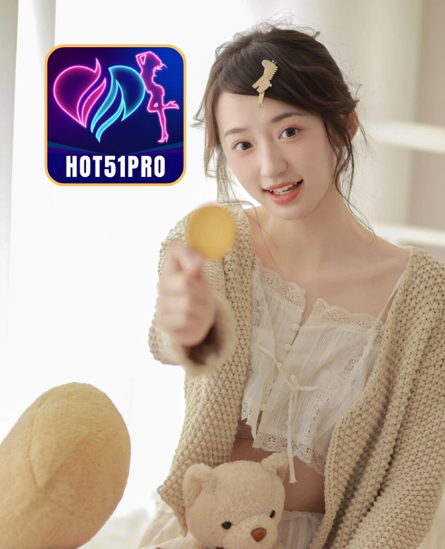 Cecilia Wright-Hot51Pro