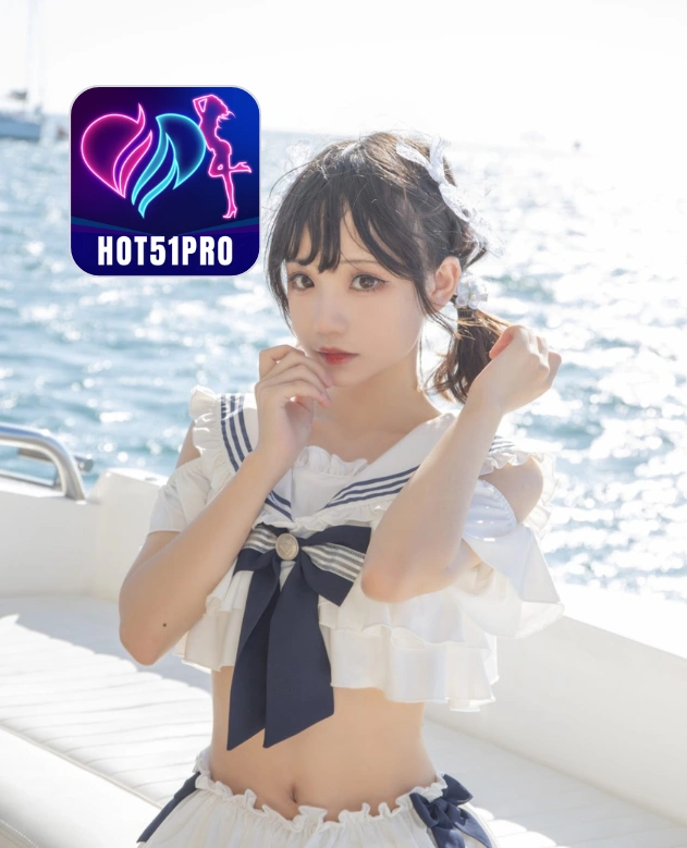 Daphne Kensington-HOT51PRO