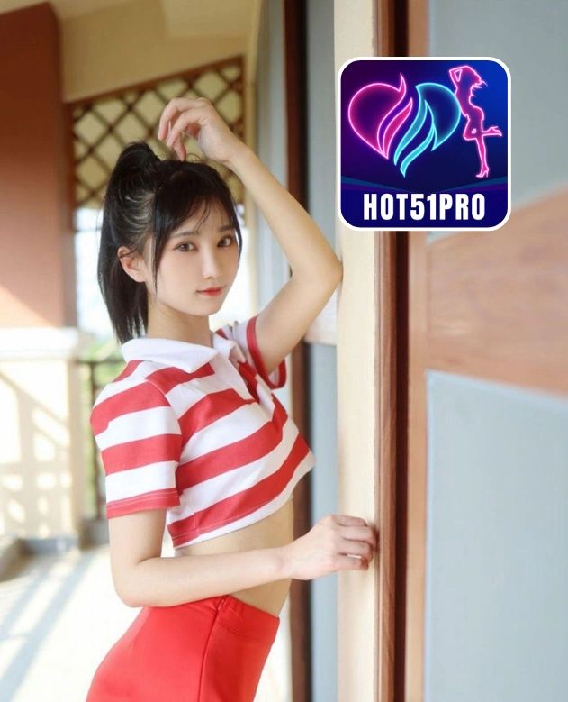 Francesca Lee-HOT51PRO