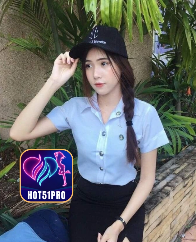 Rachael Owens-HOT51PRO