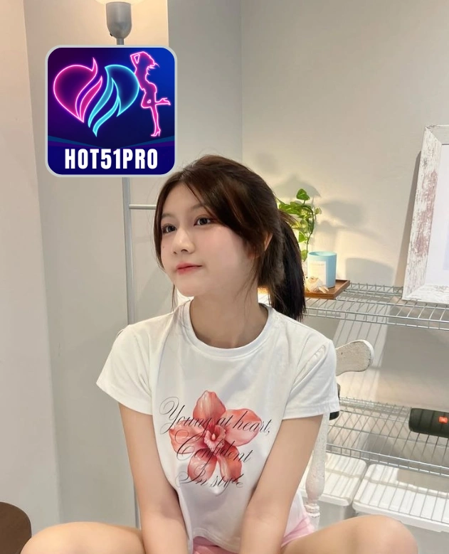 Violet Ellis-Hot51PRO