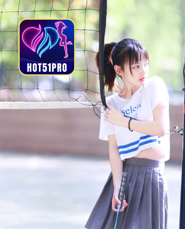 Camilla Bennett-HOT51PRO