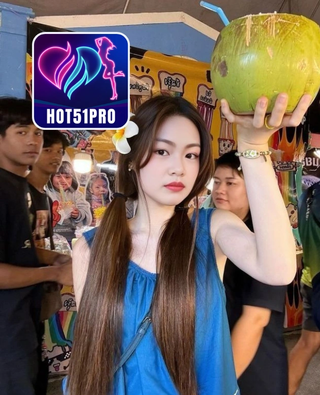 Isla Bennett-HOT51PRO