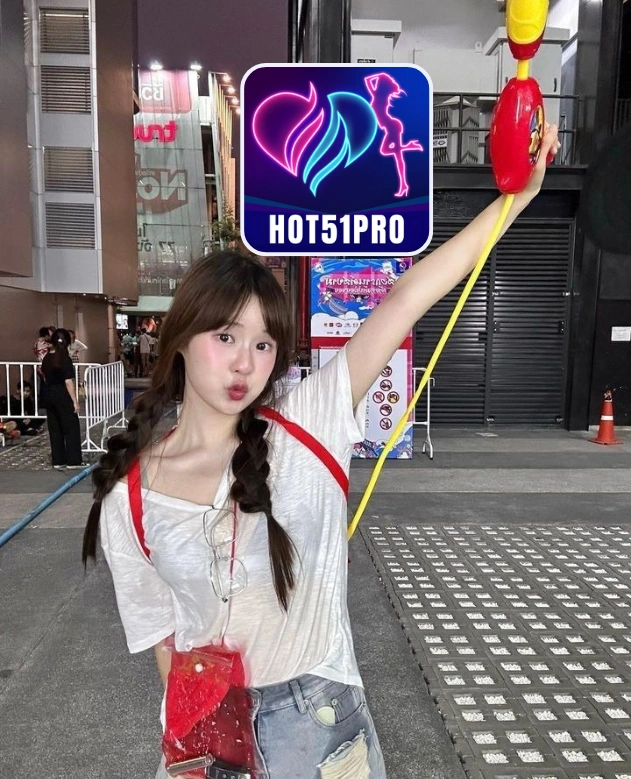 Isla Bennett-HOT51PRO 