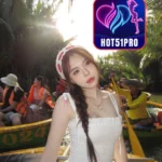 Nolan Price Gadis Cantik yang Memukau di APK Hot51