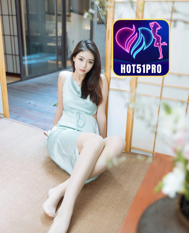 Simone Simmons-HOT51PRO