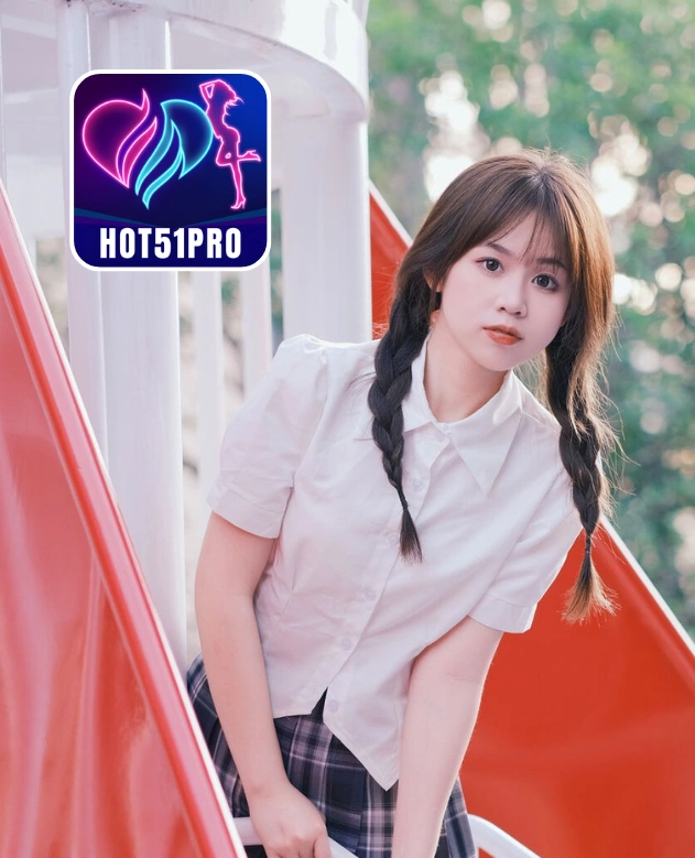 Roger Christine Marie Sanders-HOT51PRO