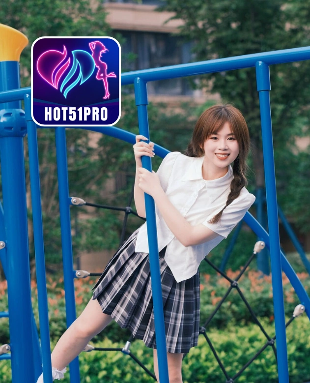 Roger Christine Marie Sanders-HOT51PRO