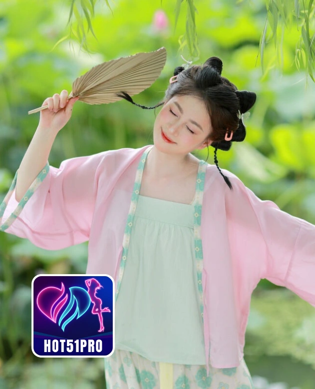 Dian Anggraini-HOT51PRO