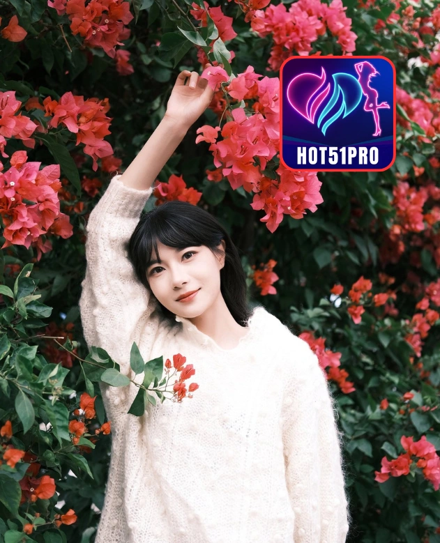 Nadya Safira-HOT51PRO