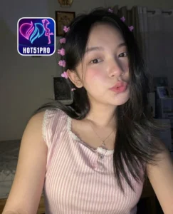 Chloe Phillips-HOT51PRO