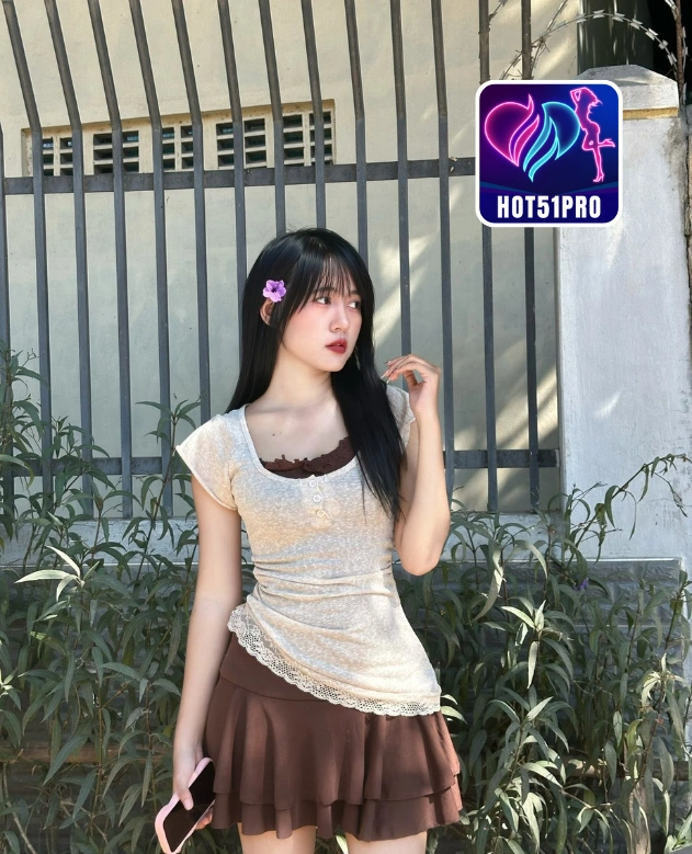 Grace Collins-HOT51Pro
