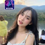Hot51 Julia Parker Bintang Menarik di Live Streaming