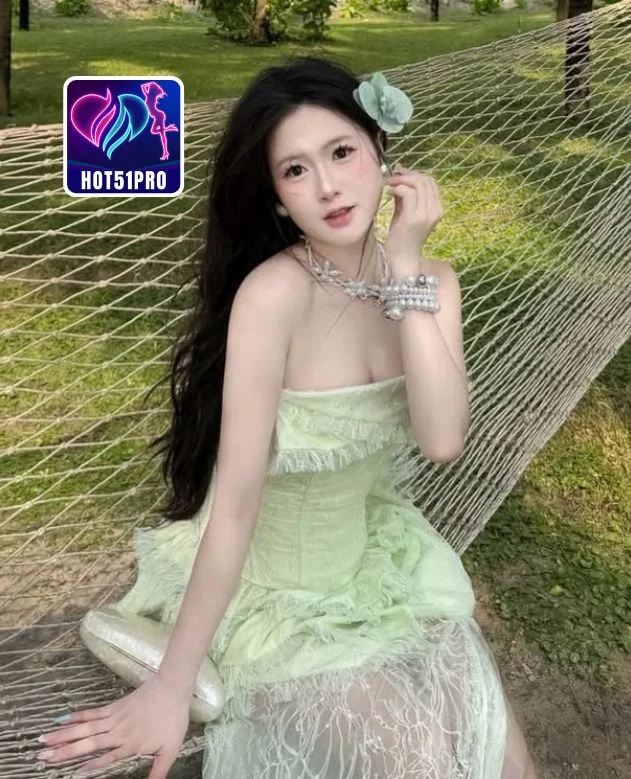 Leah-HOT51PRO